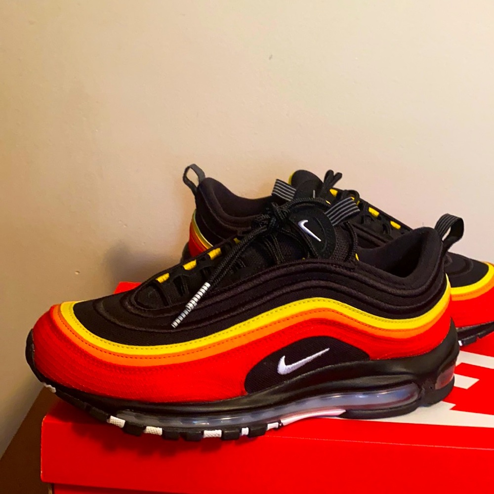 Air Max 97 Qs